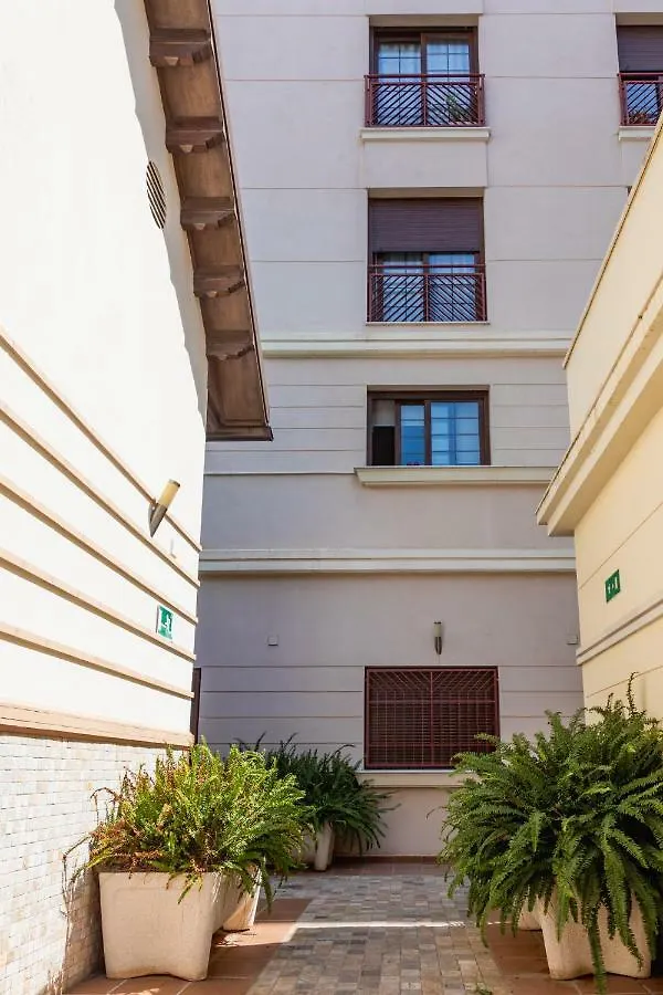 דירות מאלגה Duplex Victory