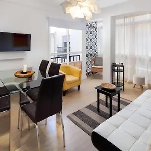 apartamento-roomalaga-briz.hotelsinnerja.org/